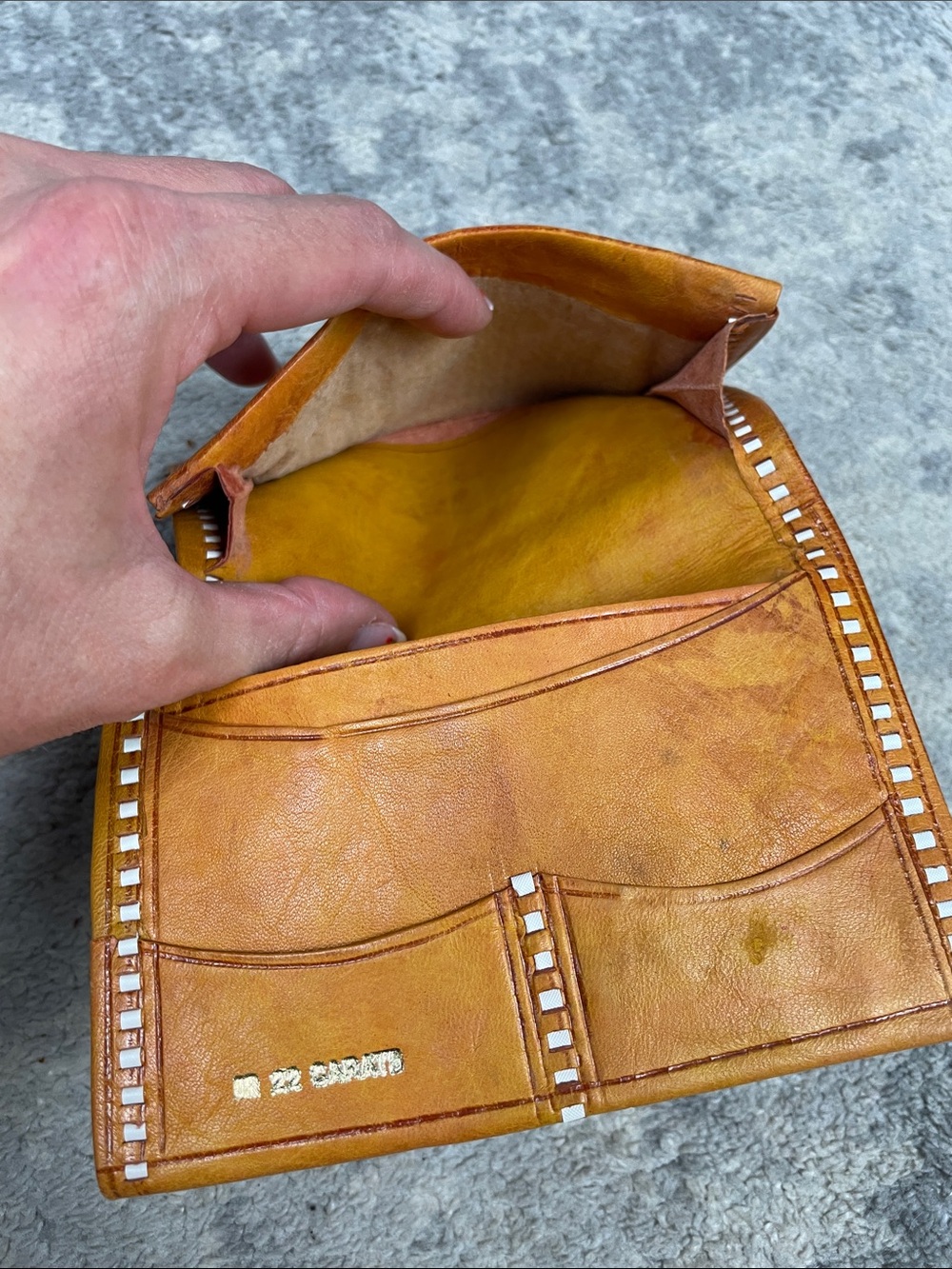 Vintage Leather Bifold 22 Carats Florentine Wallet Bohemian - Picture 7 of 12